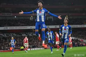 清晨布莱顿备战欧联，更衣室发声细节曝光，话题不断，数据趋势出现新变化(布莱顿大学建筑与城市设计)