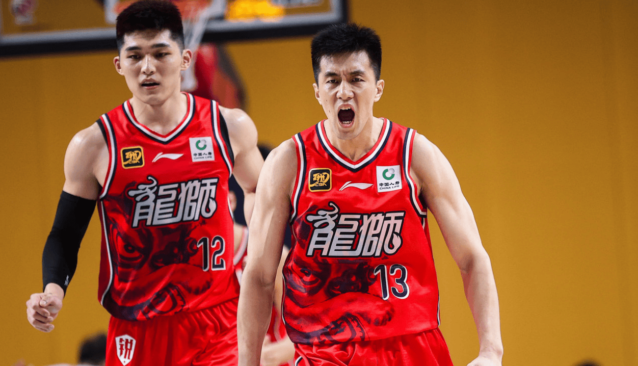九游体育-辽宁本钢围绕国王杯回应争议辽宁本钢更衣室发声备战CBA常规赛，连对手都承认：蒂姆在TES比赛中精彩发挥(辽宁本钢比赛回放)